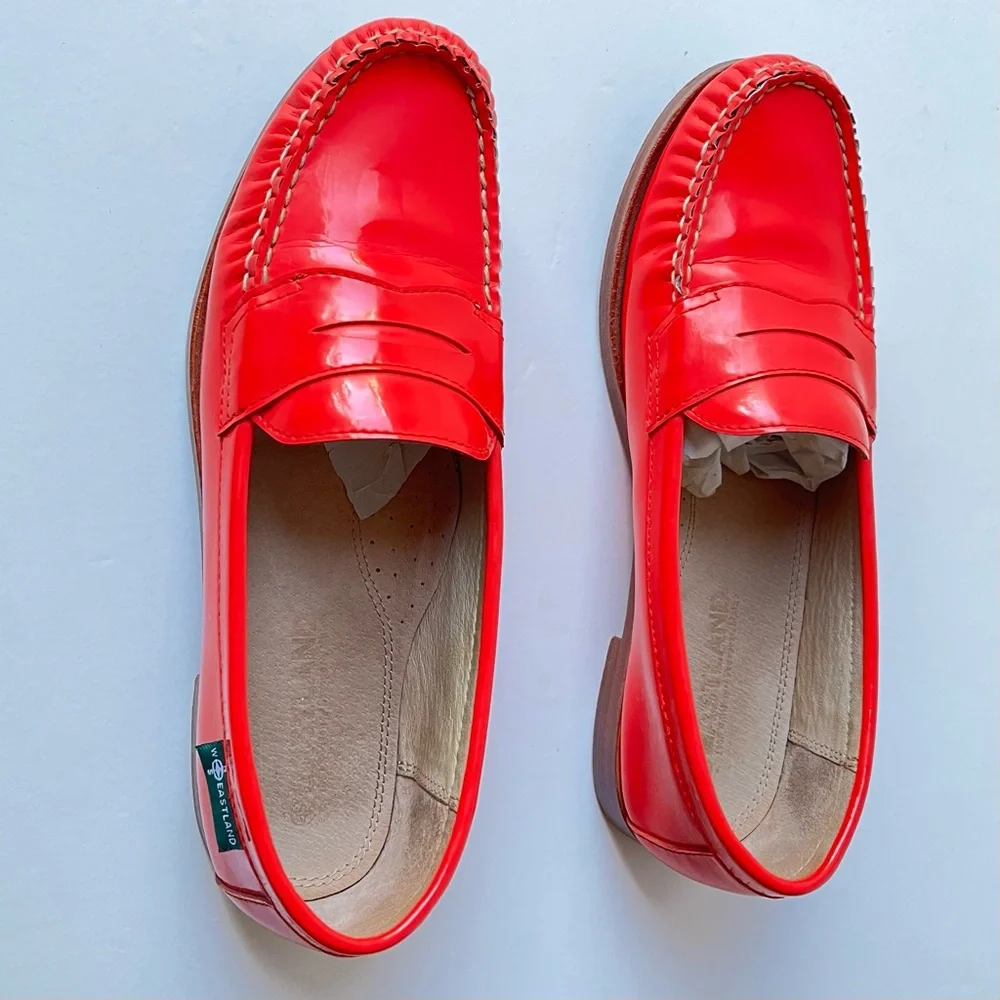 EASTLAND• Chandler Coral Patent Leather Loafers•Sz 8